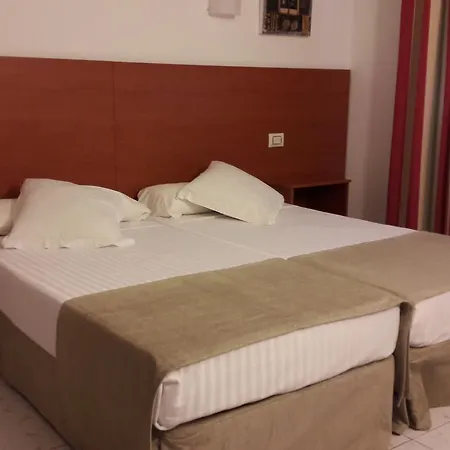 Torres Tourino Otel 2*