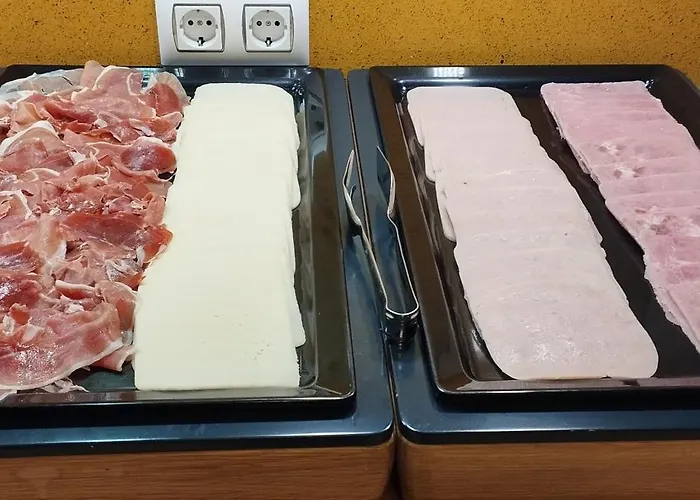 Отель Torres Tourino