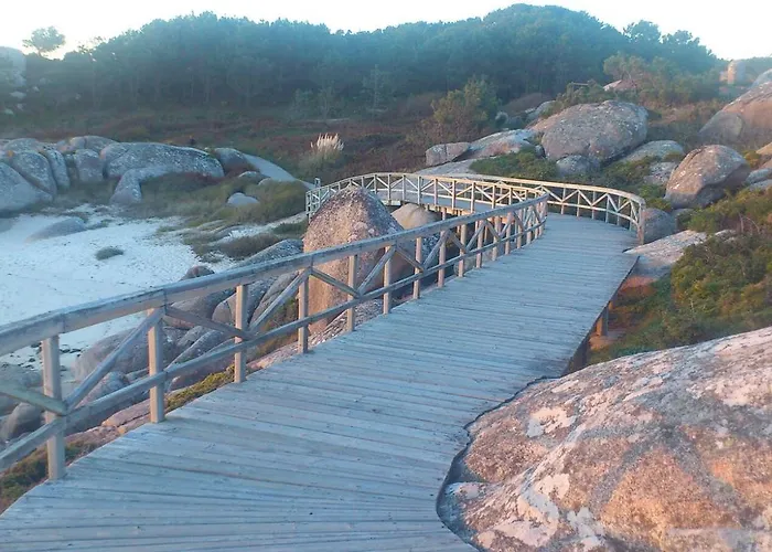 托雷斯途锐诺酒店 2*